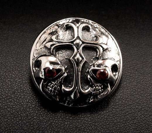Totenkopfniete Kreuz Silber