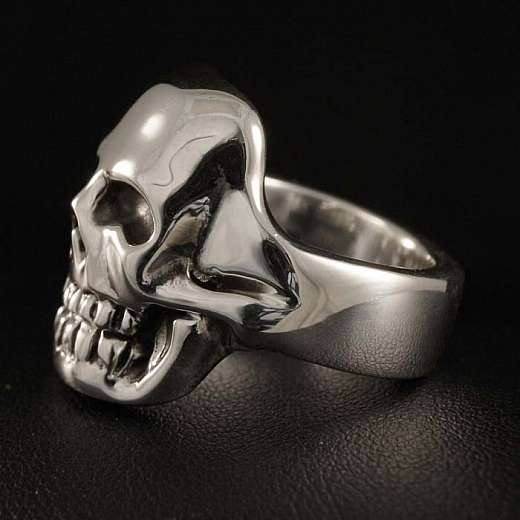 Totenkopfring medium 31 Gramm