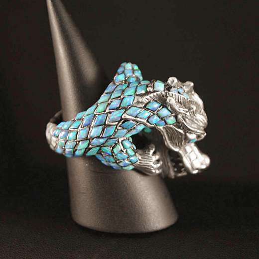 Drachenring mit Email