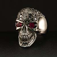 Totenkopfring Silber mit Schmucksteinen Vampir Skull red eyes