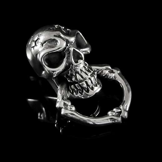 Totenkopf Niete aus Silber mit Beiring