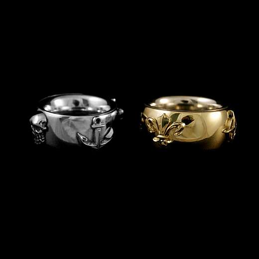 Totenkopf Eheringe mit Anker und Lilie in Gold und Silber