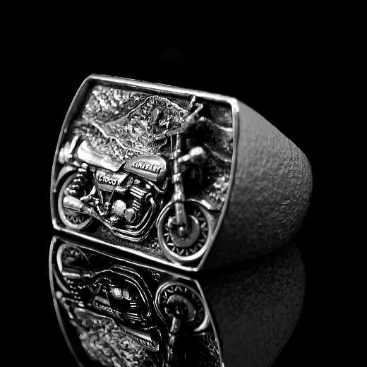 Ring aus Silber, Motorrad Kawasaki