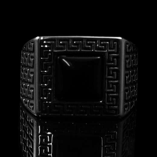 Siegelring mit schwarzem Onyx