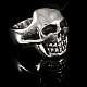 Totenkopfring handgearbeitet von Customringz