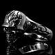 Totenkopfring, Bikerschmuck mit Helm aus Silber