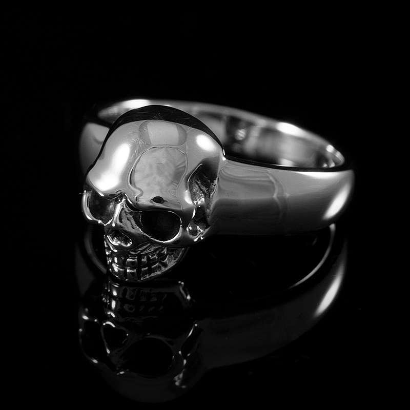 Kleiner zierlicher Biker Schmuck Totenkopf Ring