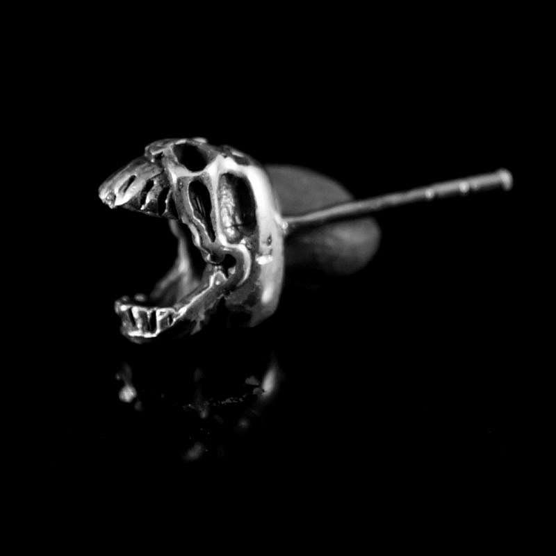 Ohrstecker Skull mit Biss aus Silber