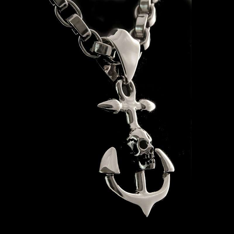 Anhnger mit Anker und Totenkopf