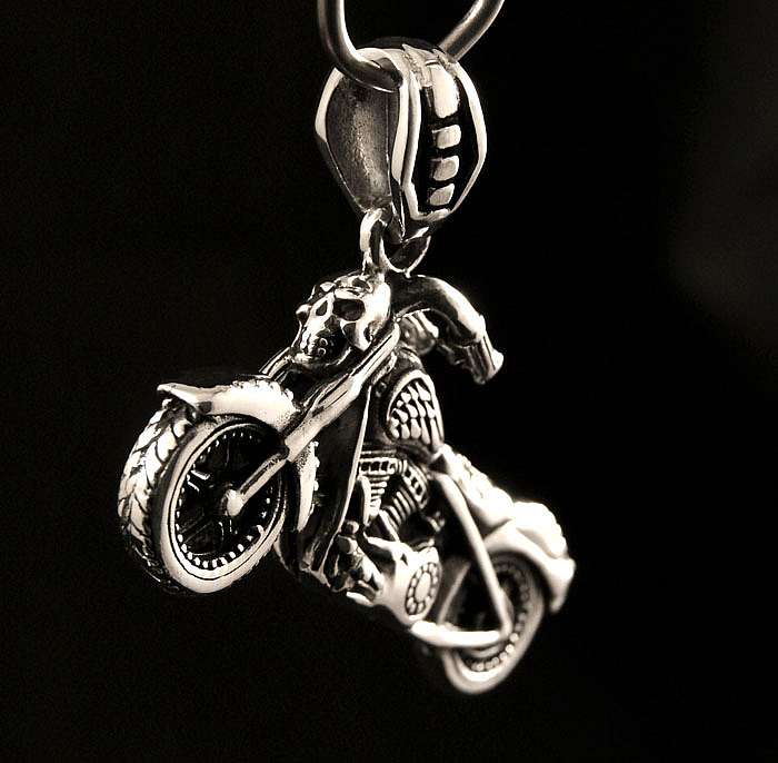 Motorrad Schmuck Anhnger mit Totenkopf