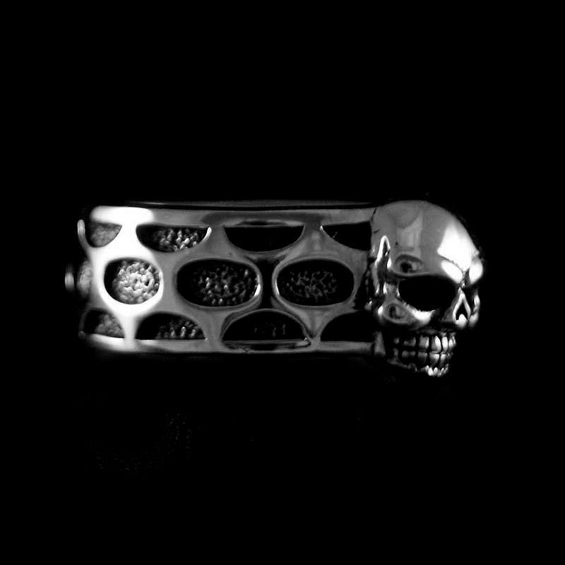 Ring mit Totenkopf Skull und Muster