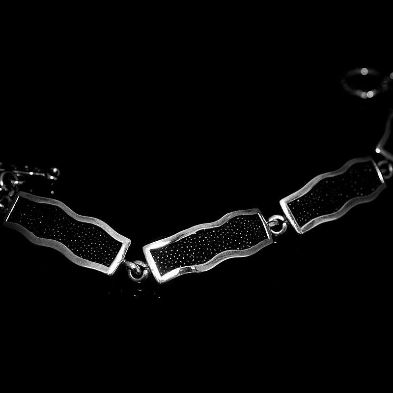 Armband mit Rochenleder