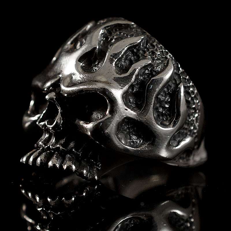 Biker Schmuck Ring mit Flames