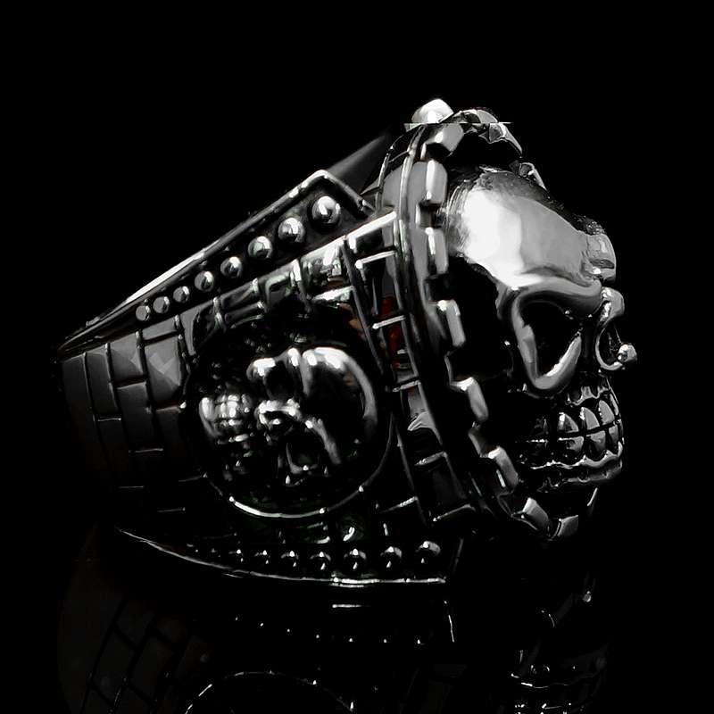 Biker Schmuck Ring mit Totenkopf