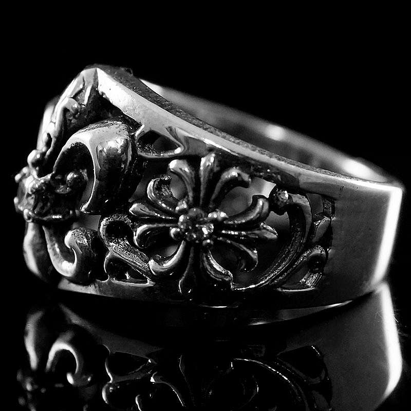 Fleur de Lis Ring mit Templerkreuz, Bikerschmuck