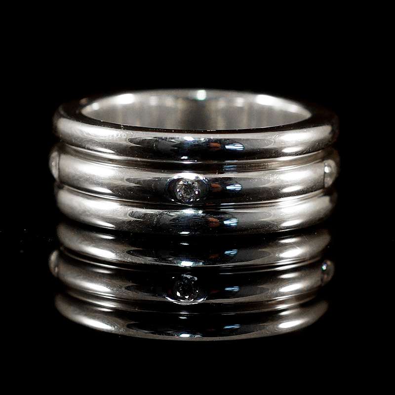 Drehring mit Diamanten aus Silber