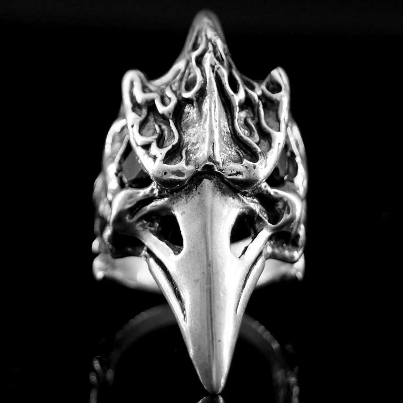 Ring Feuervogel mit roten Augen