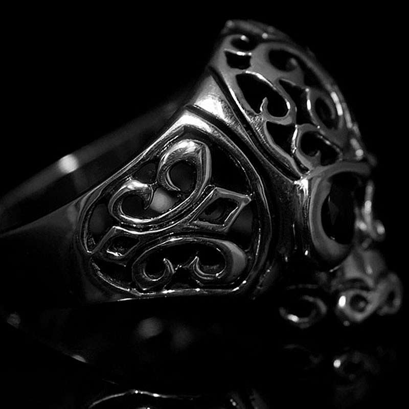 Skullringe mit Fleur de Lis