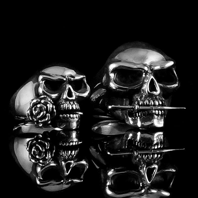 Hochzeitsringe, Eheringe mit Skull, Messer und Rose