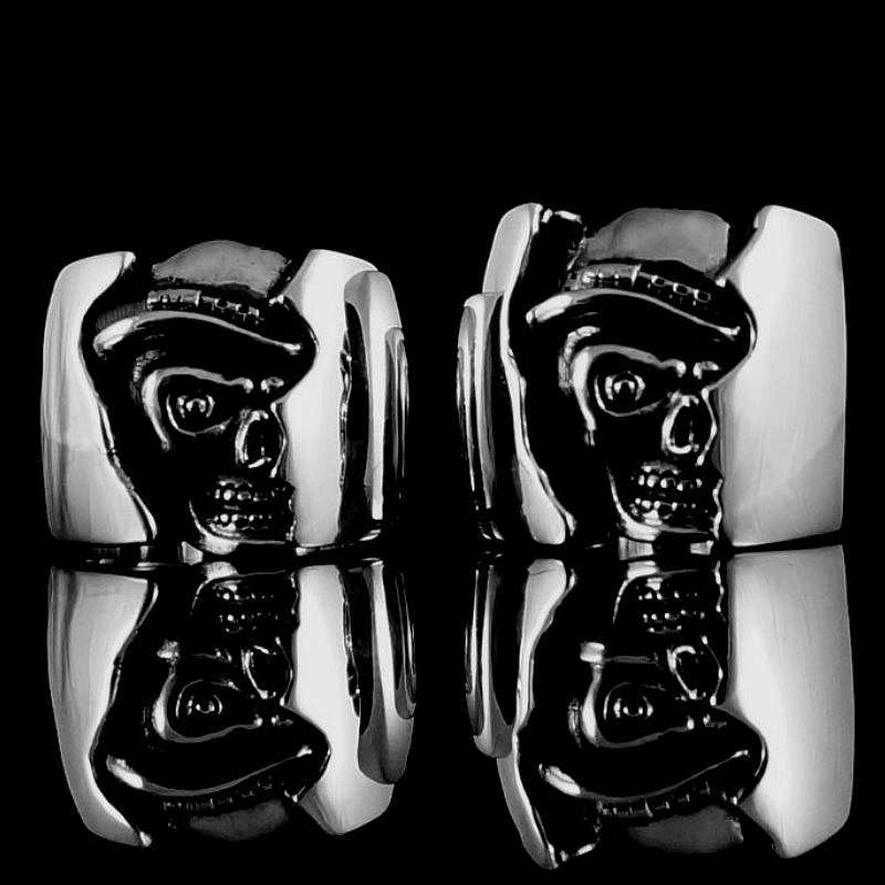 Hochzeitsringe, Trauringe mit Skull aus Silber