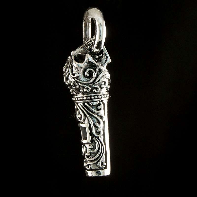 Anhnger Skull als Trillerpfeife