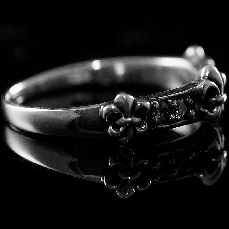 Filigraner Ring Lilie Mittelalter Schmuck