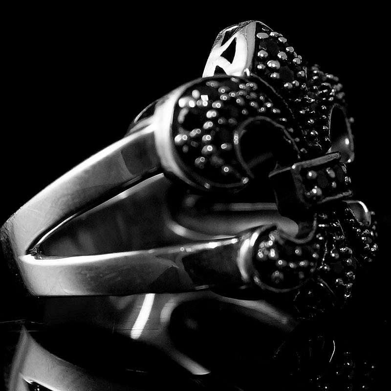 Fleur de Lis mit Schmucksteinen Ring Mittelalter Schmuck