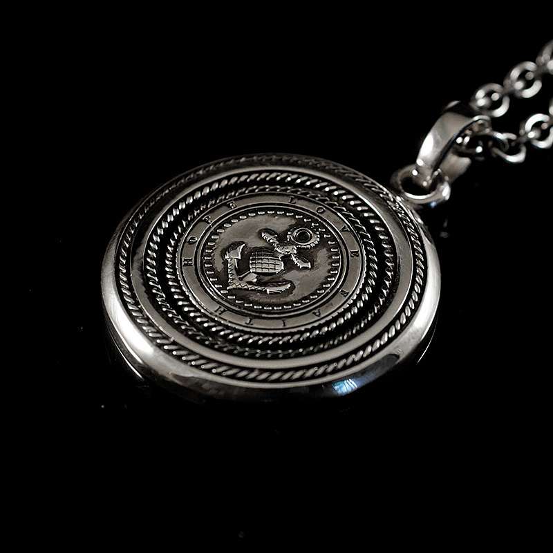 Mnzfassung mit Anker aus Silber