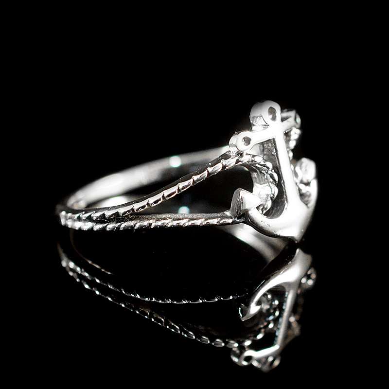 Zierlicher Anker Ring mit Tau