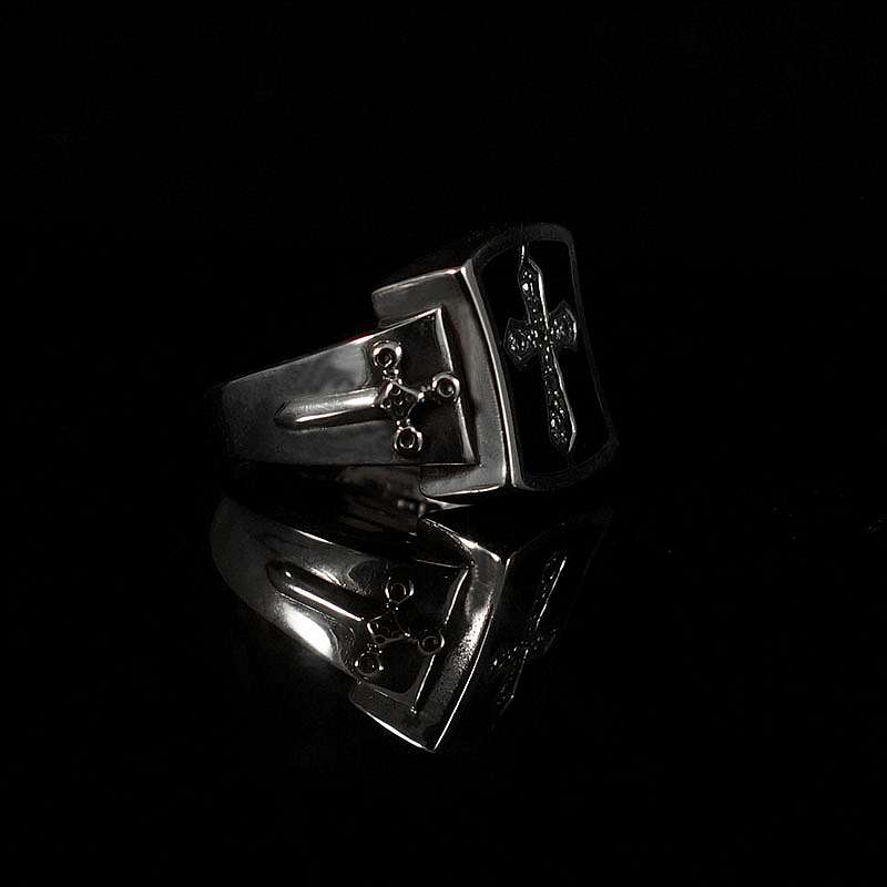 Wappen Ring mit Kreuz und Schwert