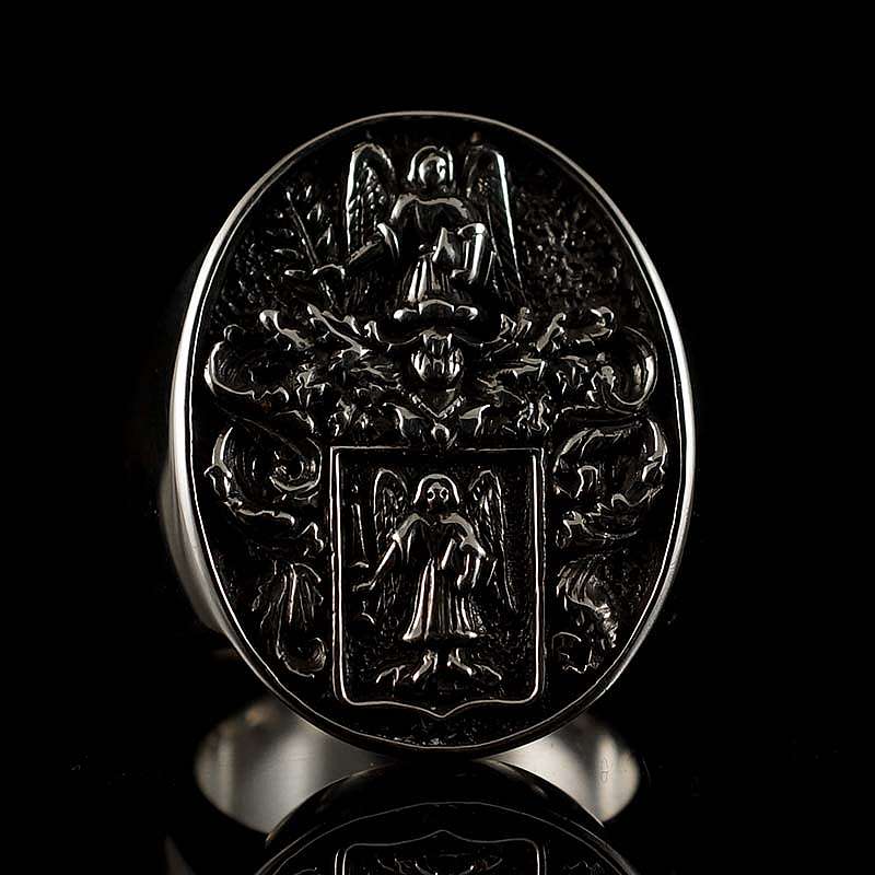 Ring mit Familien Wappen nach Kundenwusch gefertigt