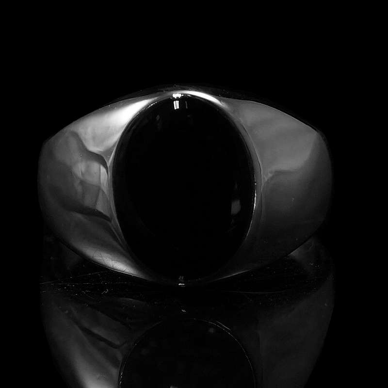 Siegelring Oval mit Onyx