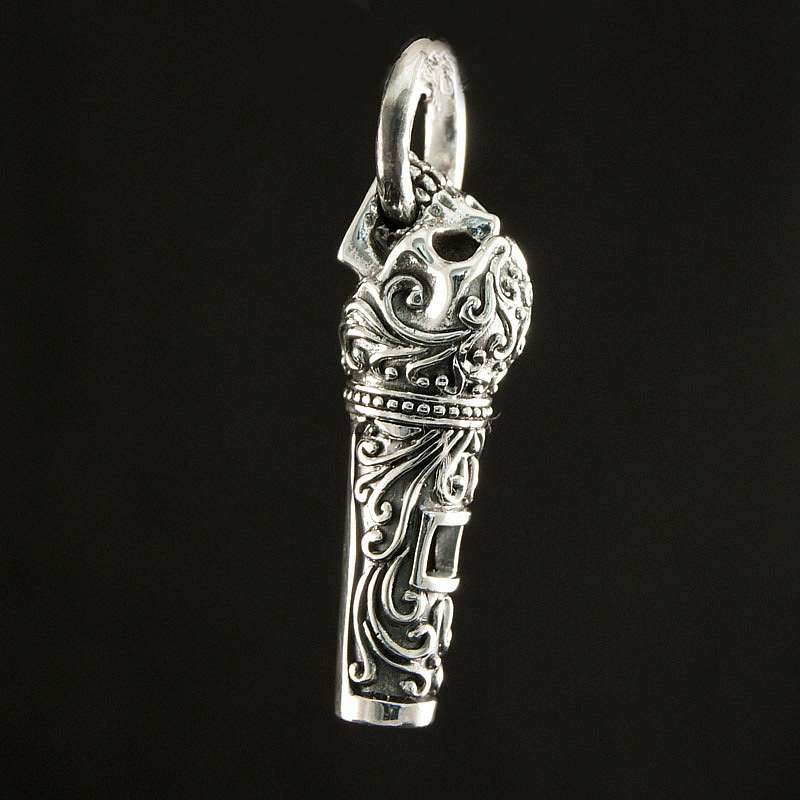 Anhnger Skull als Trillerpfeife