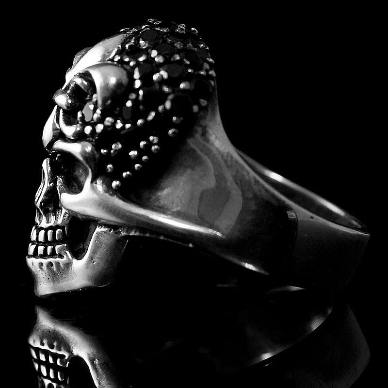 Bikerschmuck, Skullringe mit Fleur de Lis