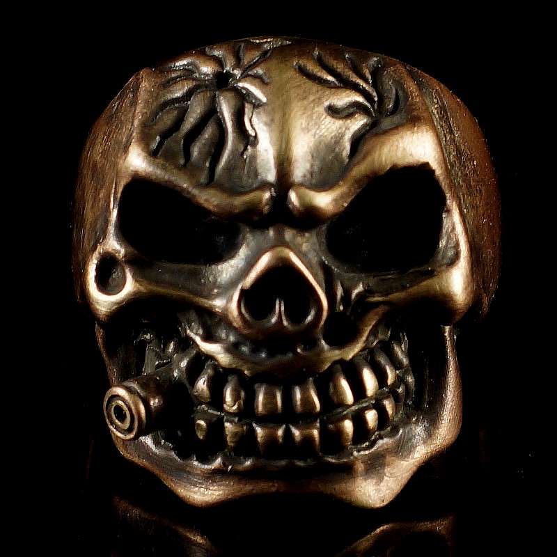 Totenkopfring aus Bronze Sonderanfertigung