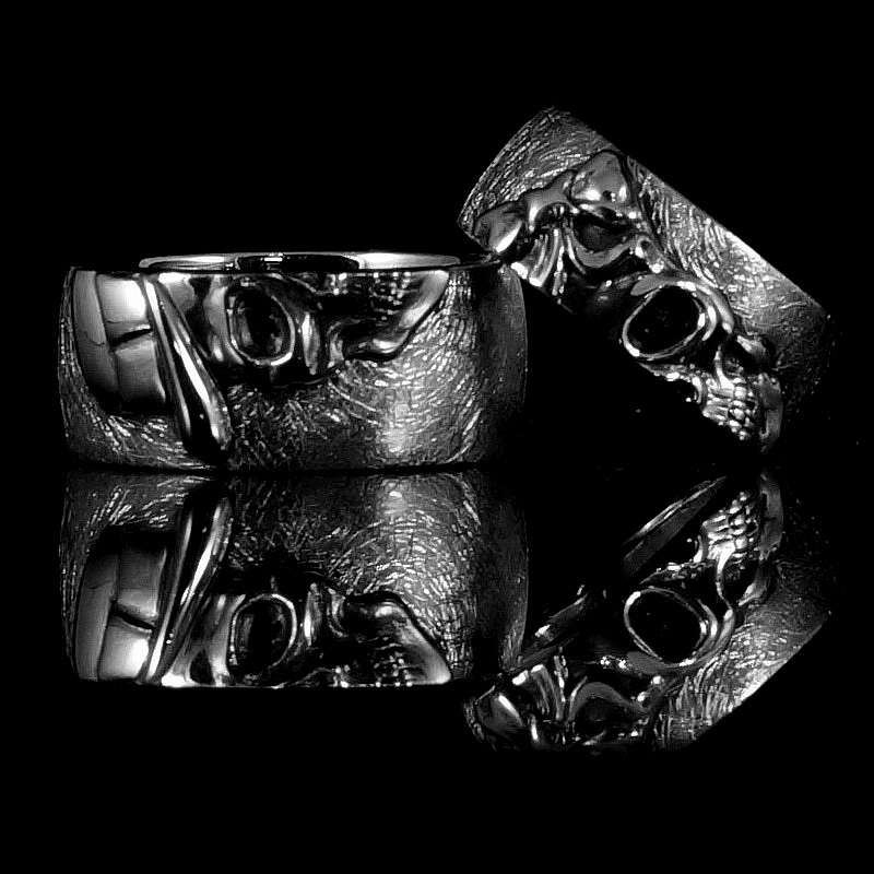 Totenkopf Eheringe Handgefertigt