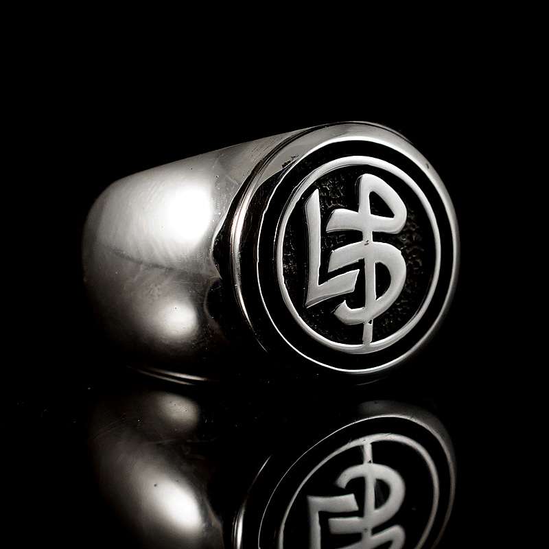 Ihr wollt euch Trauringe anfertigen lassen? Ring nach Zeichnung