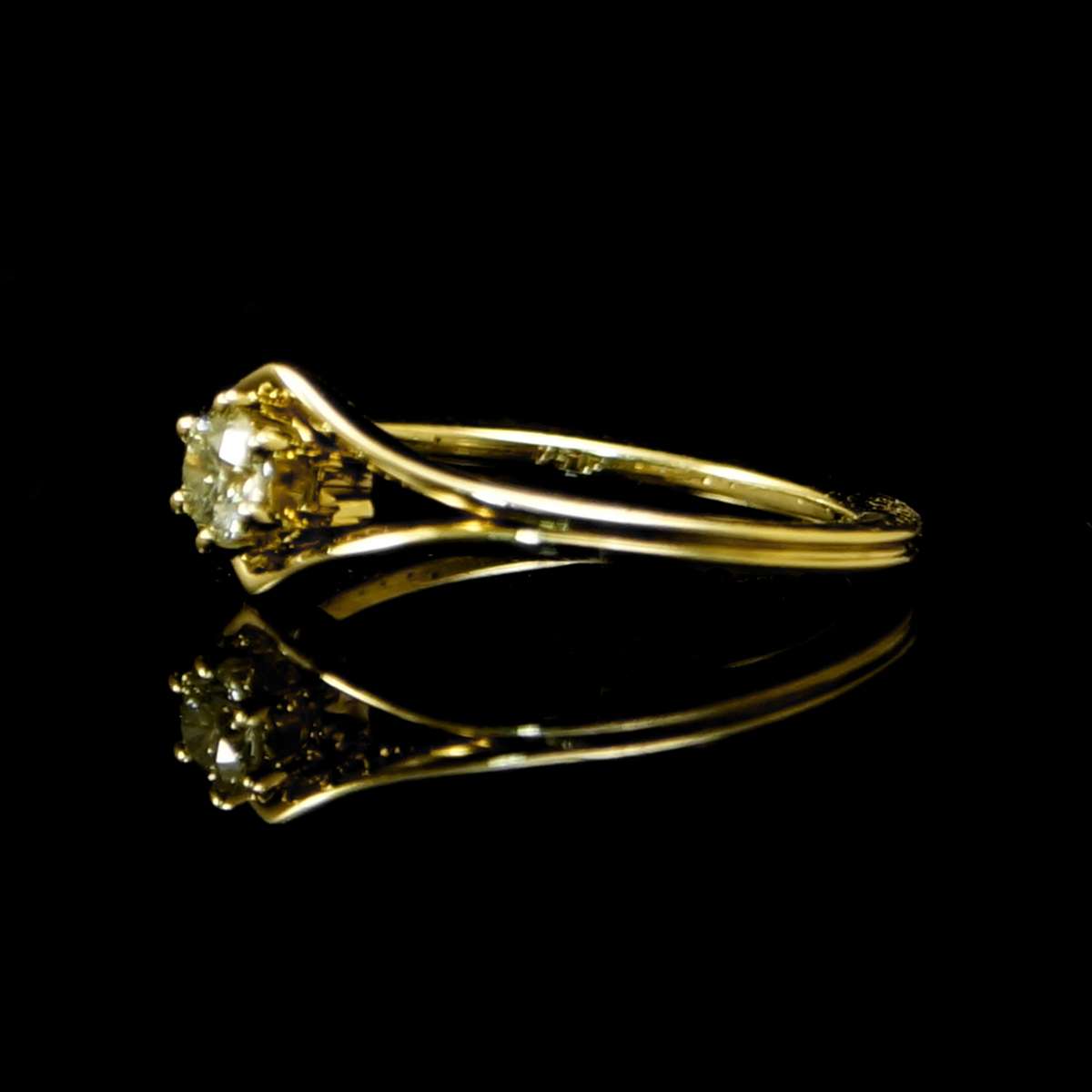 Verlobungsring Gold mit Diamant