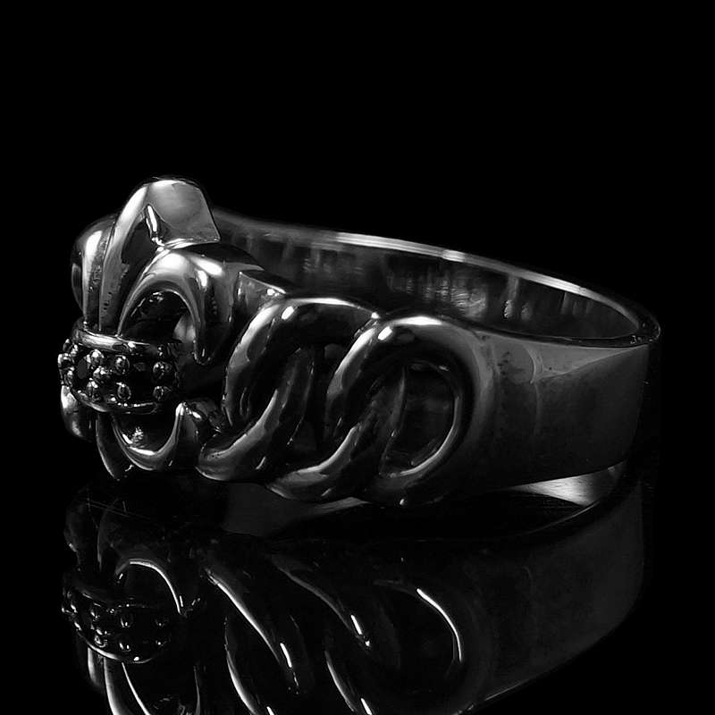 Knotenring mit Fleur de Lis und Zirkonia