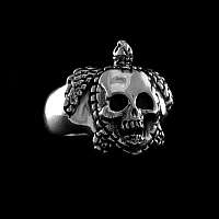 Skull Ring aus 935er Silber im Tortuga Style