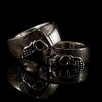 Biker Schmuck Eheringe mit Totenkpfen