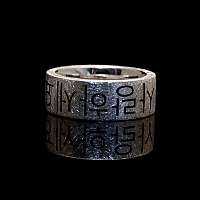 Ring aus Silber mit Korenischen Buchstaben