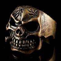 Totenkopfring aus Bronze Sonderanfertigung